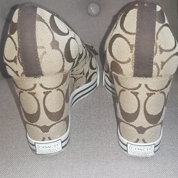 Coach Sweetie Wedges - Picture 4 of 9